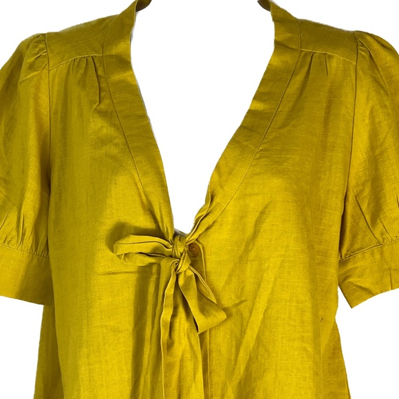 New PEPALOVES Blouse Top Short Sleeve Button Up Tie Neck Size L NWT Mustard Gold - Picture 2 of 6
